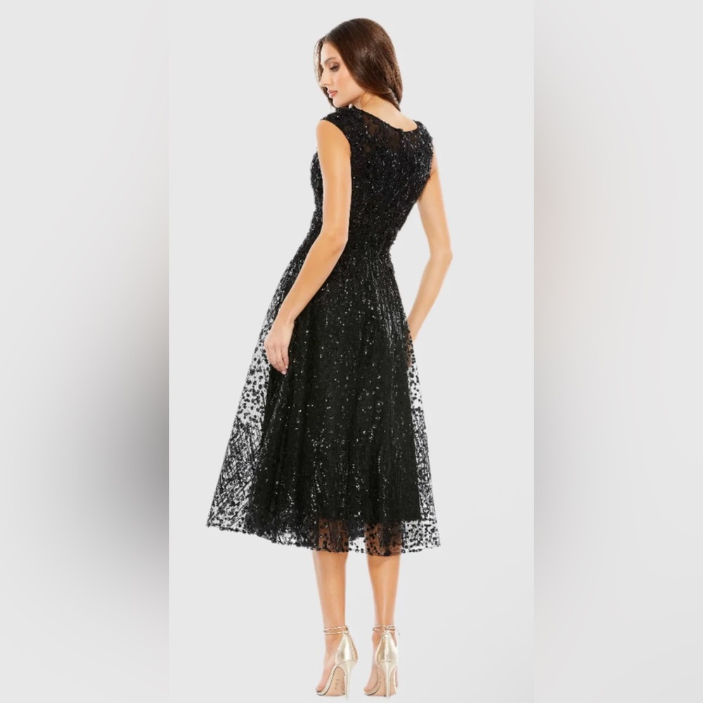 MAC DUGGAL A20398 Sequined Cap Sleeve Fit and Flare Jewel Embroidered gown Sz 14 - Picture 2 of 8